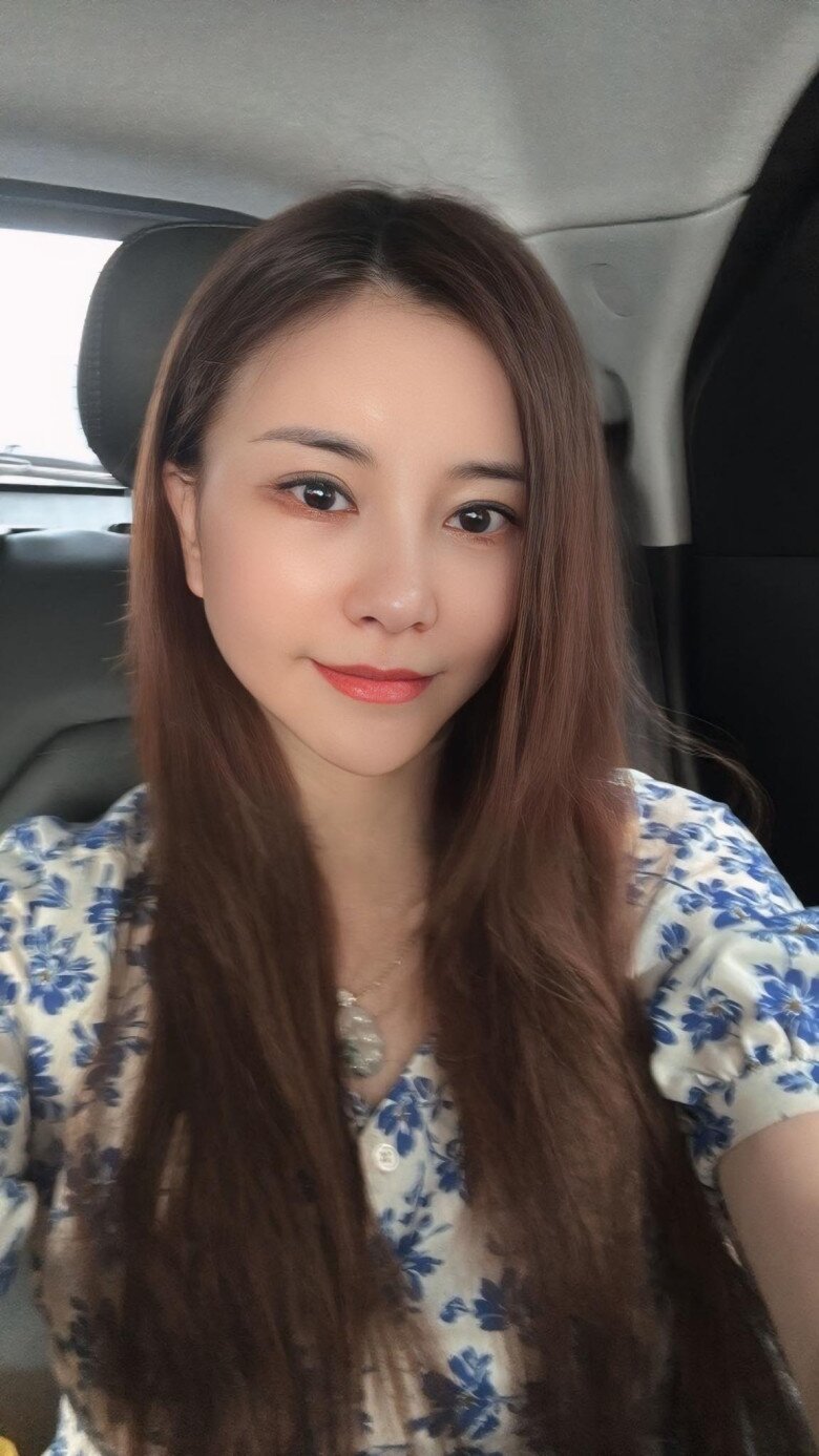 Sao Việt 24h: Hòa Minzy nghẹn ngào khi ông nội là cựu chiến binh qua đời, bỏ lỡ khoảnh khắc xem cháu gái biểu diễn - 8