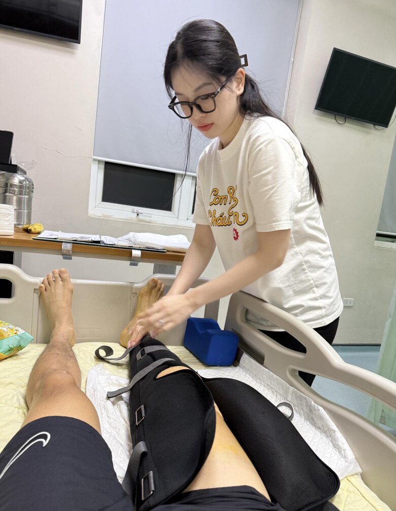 Sao Việt 24h: “Mẹ chồng Phương Oanh” hiếm hoi khoe con trai 19 tuổi có phong thái điềm tĩnh, vẻ ngoài trưởng thành - 10
