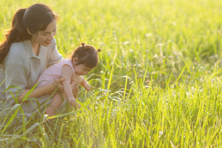 Sao Việt 24h: Mẹ Hồ Quỳnh Hương mất sau 4 tháng con gái làm đám cưới, dân tình tiếc vì bà mới bế cháu ngoại được 2 năm - 9