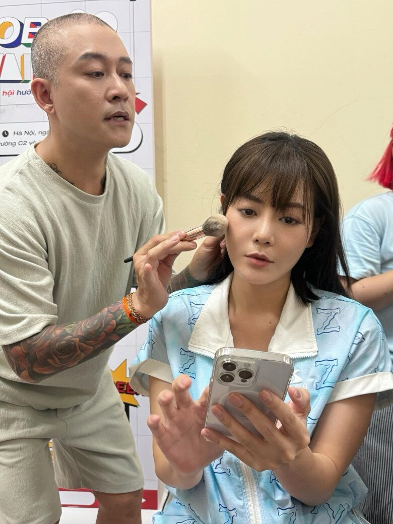 Sao việt 24h tăng thanh hà khoe khoảnh khắc ông xã doanh nhân cõng con út trên vai hiếm hoi lộ mặt cậu nhóc mason - 11