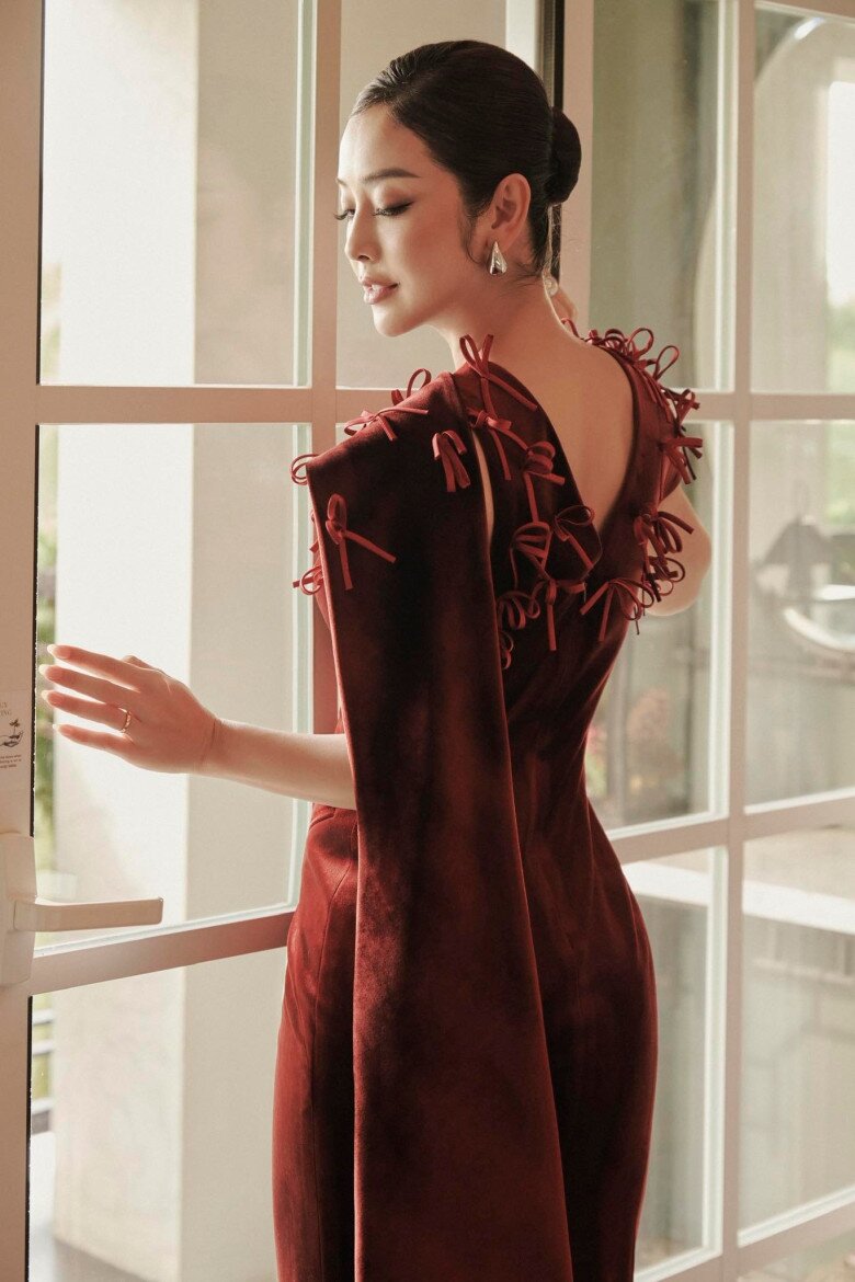 Sao việt 24h thương tín hiện không thể tự đi lại vệ sinh cá nhân cần em trai hỗ trợ di chuyển phải có người dìu - 10