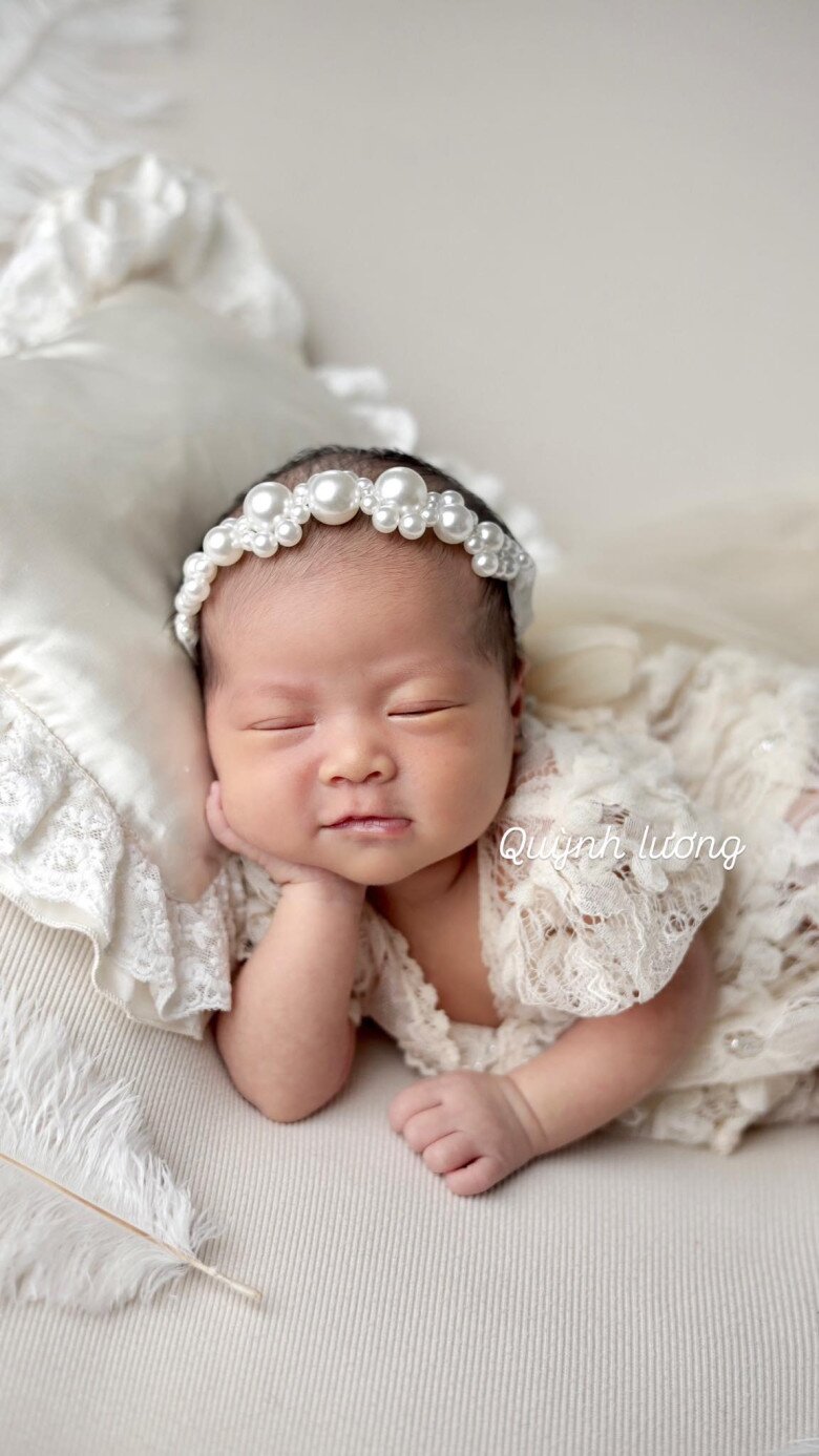 Sao việt 24h thương tín hiện không thể tự đi lại vệ sinh cá nhân cần em trai hỗ trợ di chuyển phải có người dìu - 7
