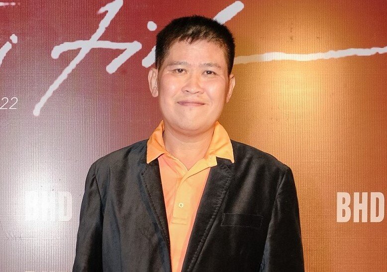 Theo nam nghệ sĩ, tình hình tài chính của anh những năm qua đủ cơm ngày 2 bữa.
