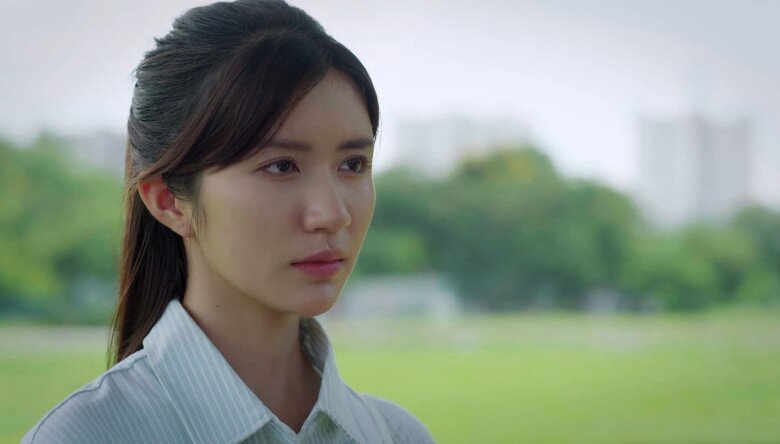 Xuân bộc bạch cô luôn cảm thấy tự ti, nhỏ bé khi ở bên Phong.