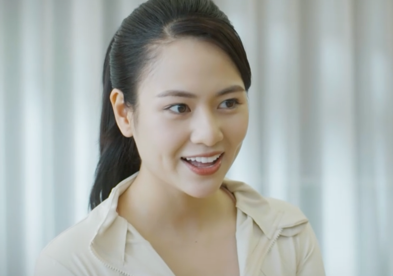 Kim Ngân (Việt Hoa) tận hưởng cuộc sống độc thân vui vẻ.