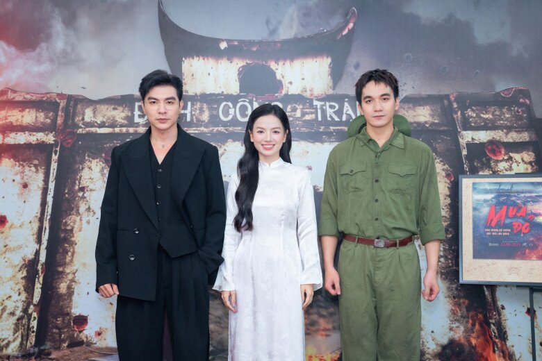 3 diễn viên chính của Mưa Đỏ, lần lượt từ trái sang: Steven Nguyễn (Quang), Hạ Anh (Hồng), Nhật Hoàng (Cường).