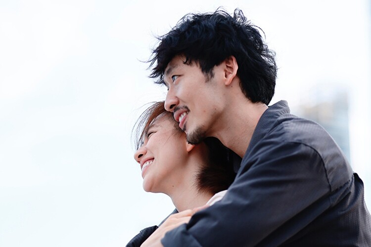 Bộ phim kể về cuộc đời đầy bi kịch của Mai.