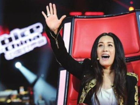 "Chị đại" showbiz đứng trước nguy cơ làm mẹ đơn thân lần 2 khi chồng mới bị phát hiện đưa "sugar baby" về nhà