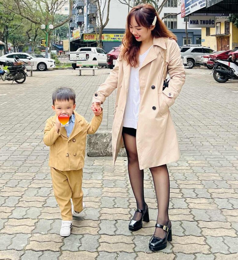 Bé Tuấn Dũng có sự thay đổi vượt bậc về cân nặng và vóc dáng.