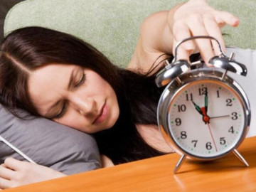 4 thói quen ngủ rút ngắn tuổi thọ của bạn, cái số một ai cũng thường xuyên mắc phải