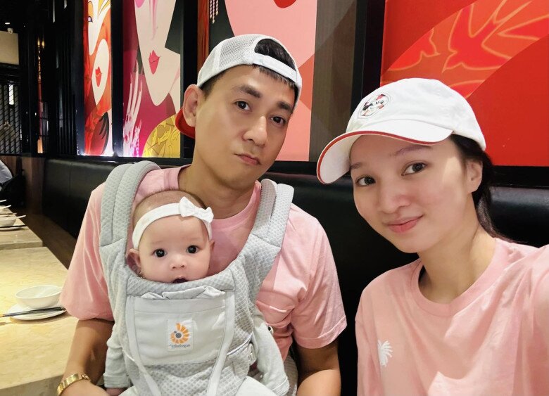 Vợ kém 17 tuổi của diễn viên Ngọc Thuận thả bầu 3 tháng nhưng chưa có tin vui, đi khám bị bác sĩ la một trận vì lý do này - 5