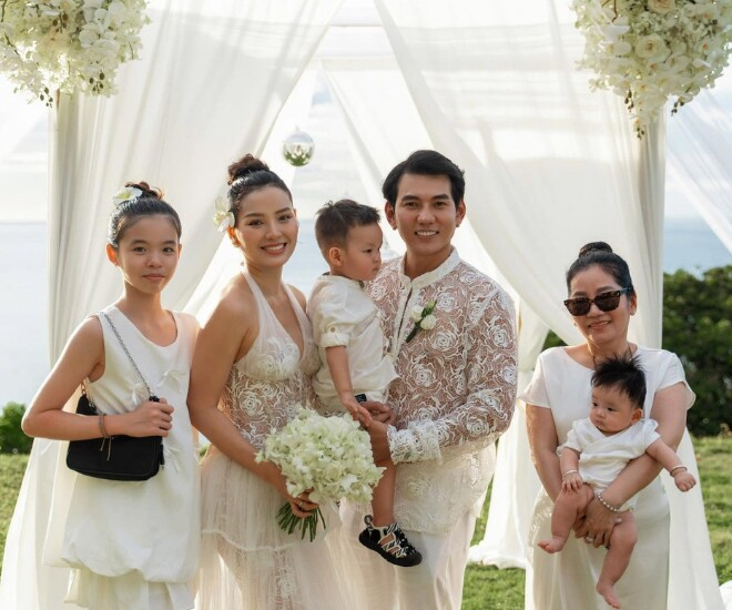 Gia đình nhỏ hạnh phúc của Phương Trinh Jolie - Lý Bình.