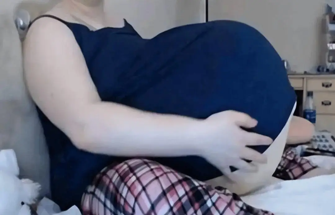 Ca sinh 7 đầu tiên trên thế giới và cuộc sống của 7 đứa trẻ sau 28 năm - 3