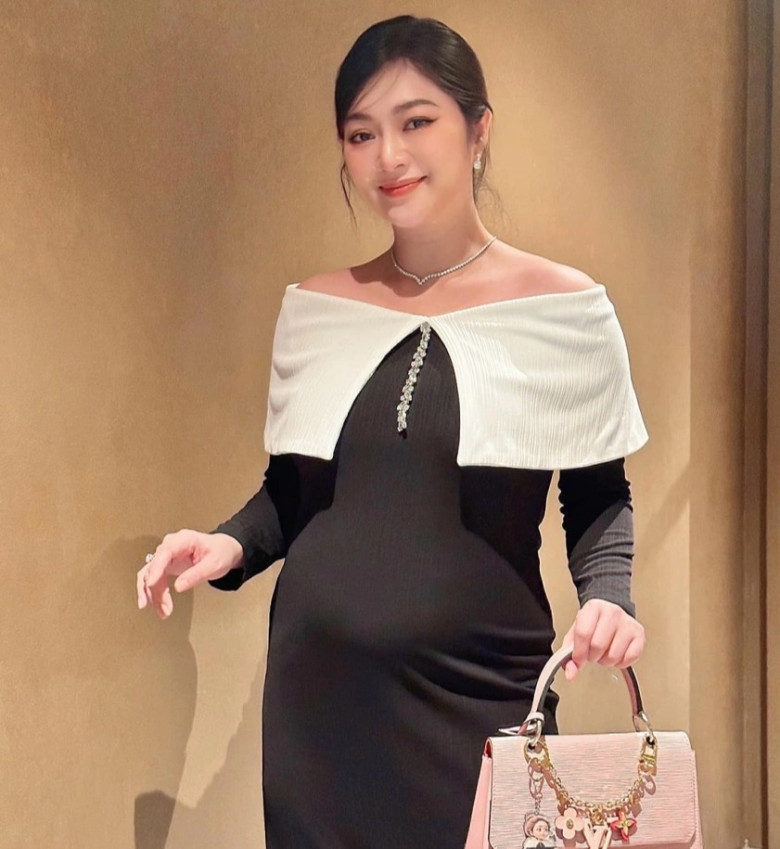 Thanh Trúc trải qua 5 lần IVF mới chạm tay đến niềm vui làm mẹ.