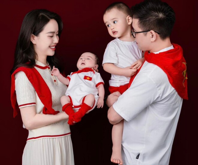 MC VTV Ngô Mai Phương: “Từ cô gái mê xê dịch đến bà mẹ hai con, tôi đã thay đổi 180 độ” - 1