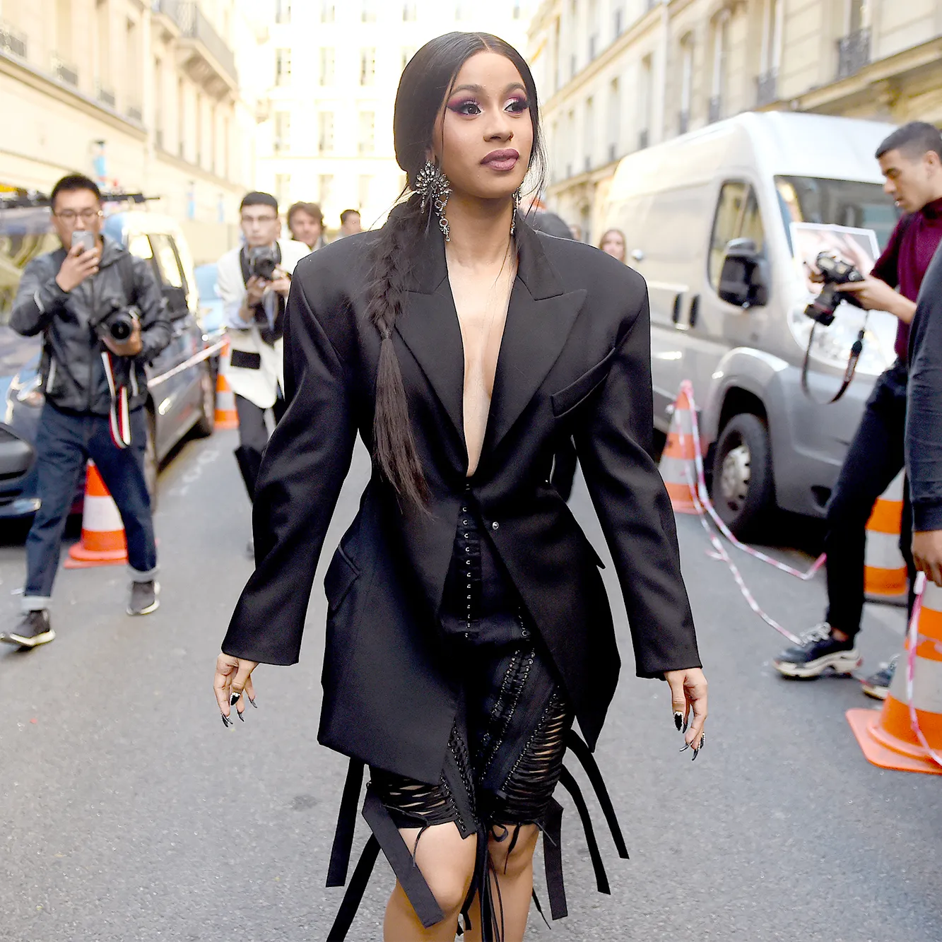 Em bé thứ 4 của bom sex 9X dự kiến chào đời vào đầu năm 2026.