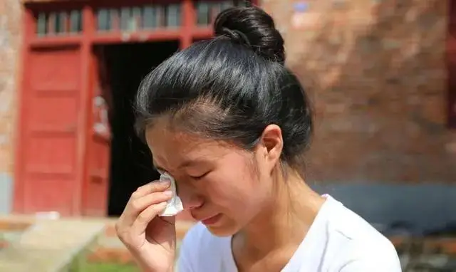 Tâm thư dài của sản phụ được mẹ ruột công bố khiến nhiều người xót xa.