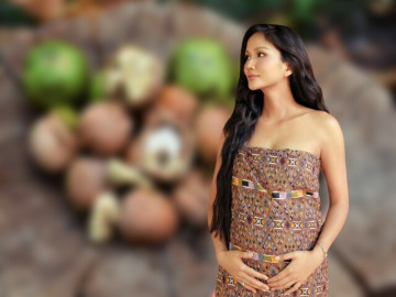 Một món HHen Niê phát ngán vẫn ráng ăn vì tốt cho thai nhi, mỗi ngày chỉ được ăn 10 hạt, vượt mức sẽ gây hại