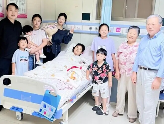 Con dâu vừa rời bàn đẻ đã tuyên bố năm sau sinh con thứ 8, tình trạng hiện tại của bố mẹ chồng gây tranh cãi - 1