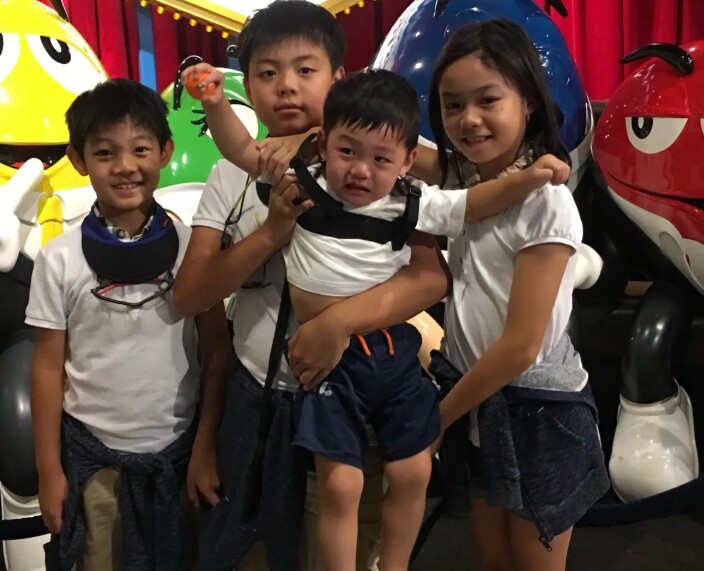 Tốt nghiệp Thủ khoa đại học Harvard, người phụ nữ ở nhà chăm 4 con và cái kết khi những đứa trẻ trưởng thành - 11