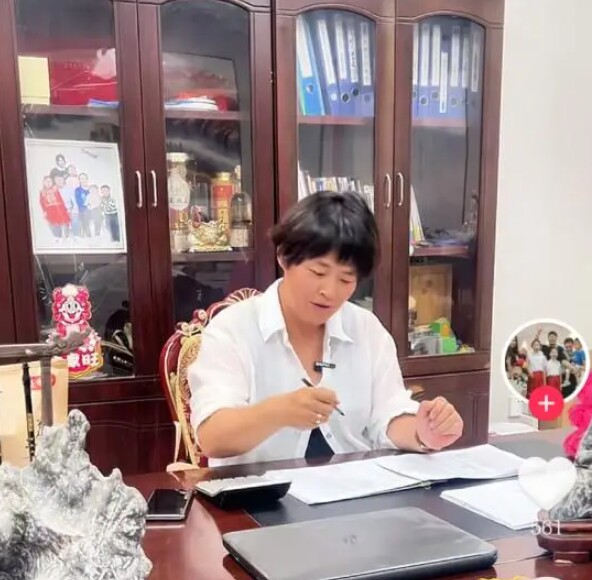 Con dâu vừa rời bàn đẻ đã tuyên bố năm sau sinh con thứ 8, tình trạng hiện tại của bố mẹ chồng gây tranh cãi - 9