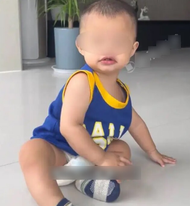 Bé sơ sinh 1 tháng tuổi nhập viện khẩn cấp vì bà nội dùng thứ nước này để pha sữa cho cháu - 4