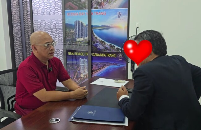 Ông từng đi xin việc.