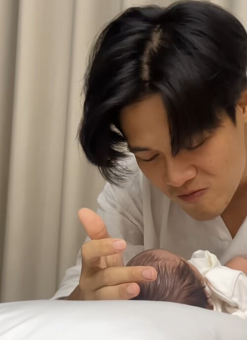 Lấy thiếu gia Trà Vinh, Quỳnh Lương vẫn đầu bù tóc rối vì chăm con, bị hỏi amp;#34;Sao có tiền không thuê người giúp việc?amp;#34; - 7