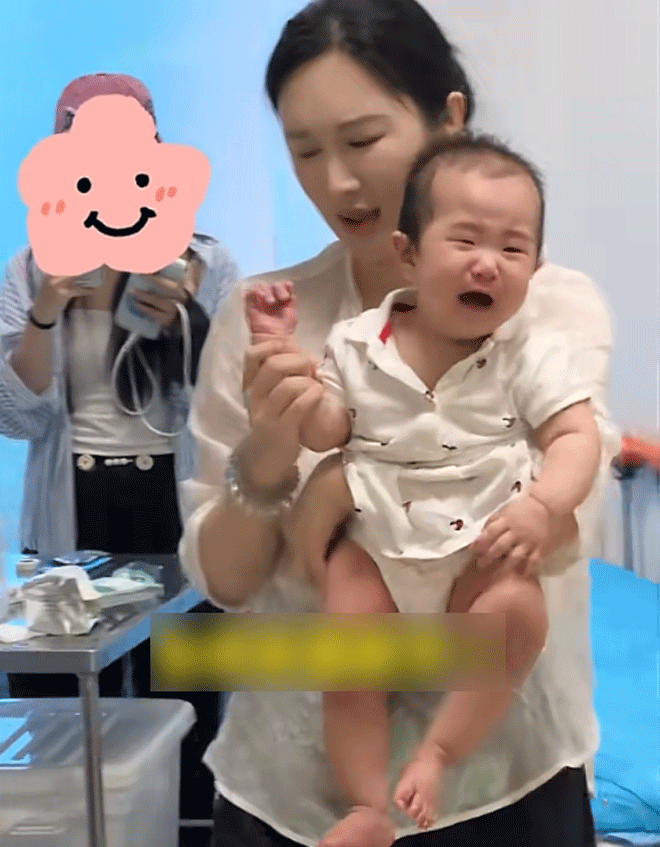 Ông lão 76 tuổi có 3 con với vợ trẻ kém 31 tuổi, sa thải bảo mẫu với lý do rất đau lòng - 6