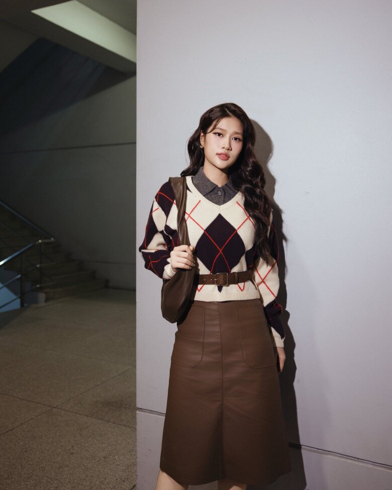 Kỳ Duyên mang đồng hồ 800 triệu mới tậu sang Manila, hội ngộ Thiên Ân và Tiểu Vy - 4