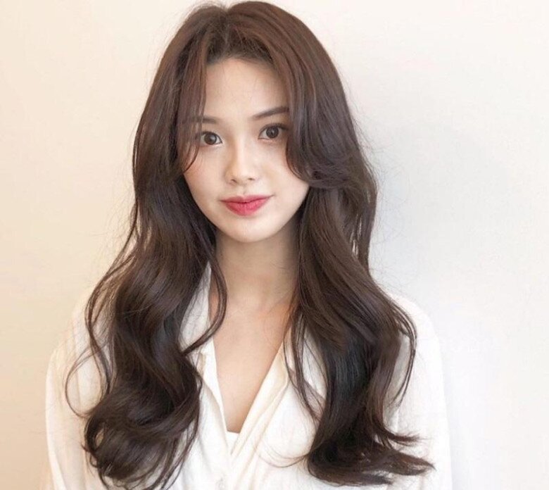 Nho có tác dụng trong việc làm sáng da, ngăn ngừa lão khoá và giảm rụng tóc.