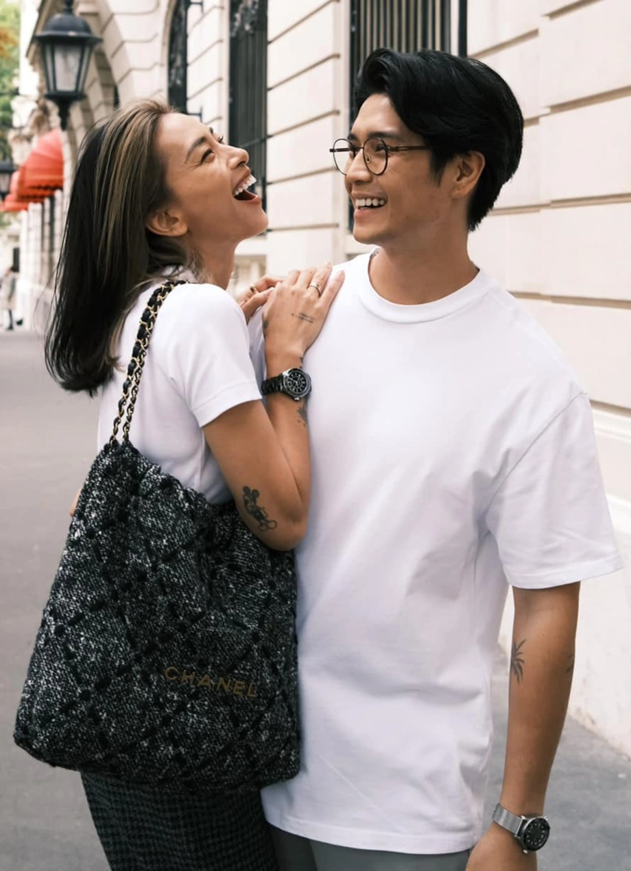 Nhưng giữ chung một điểm là có sự đồng điệu từ gu đến cảm xúc khi ở cạnh nhau.