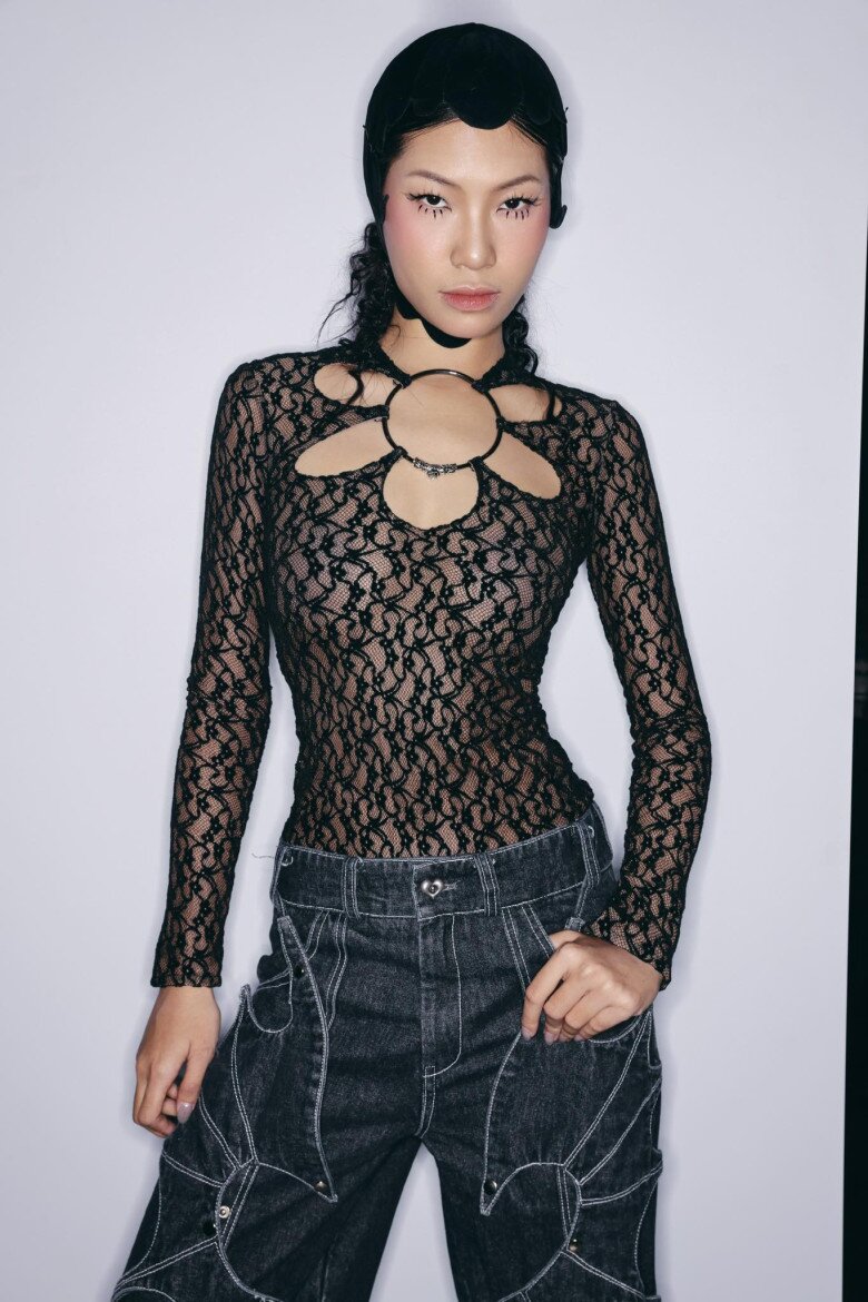 Cô gái trở thành thủ lĩnh nhà chung đang khiến fan amp;#34;dậy sóngamp;#34; ở Vietnam’s Next Top Model 2025 - 4
