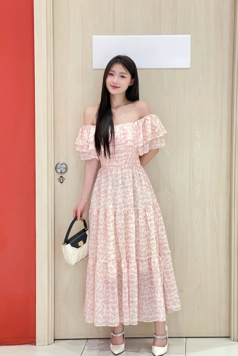 Xuống phố sáng thứ 7 với váy hoa sặc sỡ như Tăng Thanh Hà, mặc sao để trông điệu đà mà không sến - 13