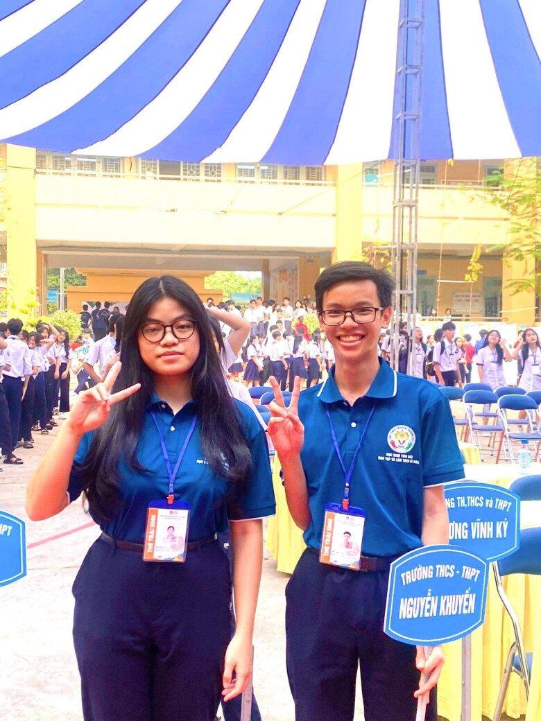 Đức Tài tin rằng, một lối sống điều độ, đúng giờ giấc là yếu tố nền tảng để học tập hiệu quả. Khi cơ thể khỏe mạnh, đầu óc minh mẫn mới có thể tiếp thu tốt và duy trì sự tập trung.