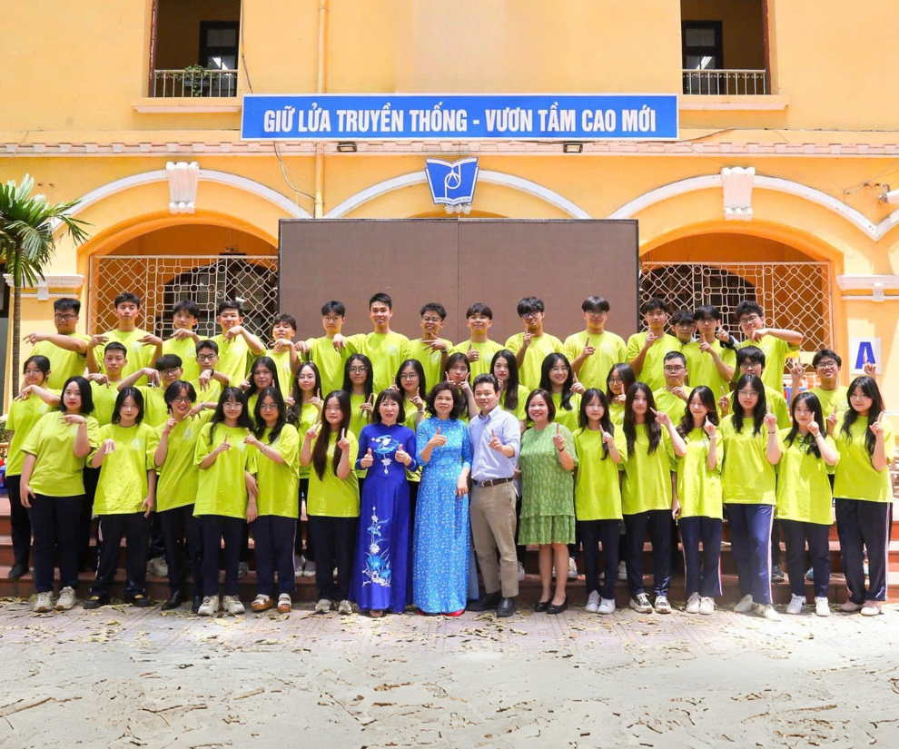 Học sinh của trường THPT Phan Đình Phùng được đánh giá cao về khả năng học tập và luôn năng nổ trong nhiều hoạt động ngoại khóa.