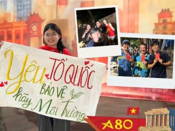 Giới trẻ cùng nhau ở lại cuối buổi xem diễu binh đi khắp các phố Hà Nội nhặt rác, lì xì cho công nhân vệ sinh