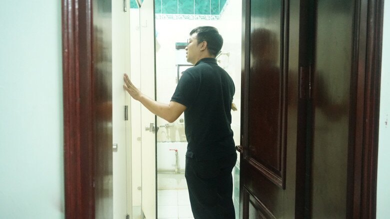 Hành động đẹp giữa lòng Hà Nội: Nam thanh niên nửa đêm đi đón cựu chiến binh về nhà để hỗ trợ ăn, ở miễn phí - 2