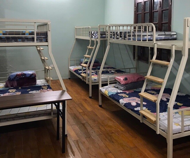 img srchttps://cdn.eva.vn/upload/3-2025/images/phuongld/hanh-dong-dep-giua-long-thu-do-nua-dem-di-don-cuu-chien-binh-dang-ngu-via-he-ve-nha-o-mien-phi-dsc16-1756450145-983-width780height439.jpg /