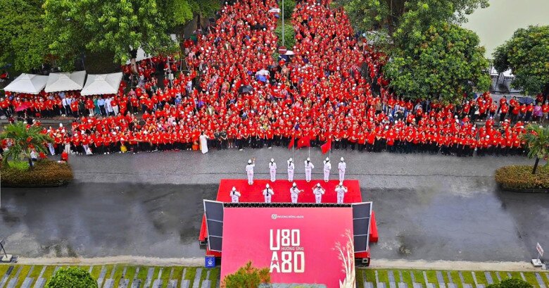 “U80 hưởng ứng A80”, cụ bà ở Hà Nội hào hứng: amp;#34;Tôi đã chuẩn bị một sức khỏe tốt, một tinh thần đẹp để tham gia...amp;#34; - 2