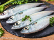 Sức khỏe - Loại cá nào tốt nhất thế giới, vừa rẻ lại giàu DHA, ở chợ Việt bán đầy, từ 10.000 đồng là mua được?