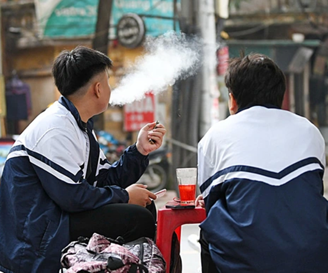 Học sinh ở lứa tuổi vị thành niên nghiện chất đang ngày càng trẻ hóa và gia tăng. Ảnh minh họa. 