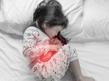 Sức khỏe - Bé gái 10 tuổi đã mắc ung thư tiêu hóa ác tính, triệu chứng xuất hiện suốt 3 ngày nhưng rất dễ nhầm lẫn