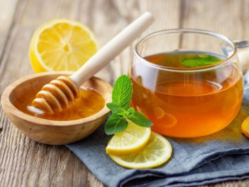 Mật ong đại kỵ với thực phẩm nào? Kiểu uống vào buổi sáng hại gan, không tốt cho tiêu hóa nhưng nhiều người hay dùng