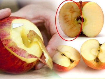 Hoang mang táo tươi ngon, nhưng gọt xong lại thâm đen là do nhiễm hóa chất: Chuyên gia nói gì?