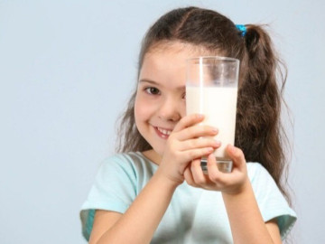 Giúp con "vẽ chuyện lớn" từ những việc làm nhỏ, bố mẹ cần ghi nhớ những điều sau để tạo đòn bẩy cân nặng cho con khôn lớn