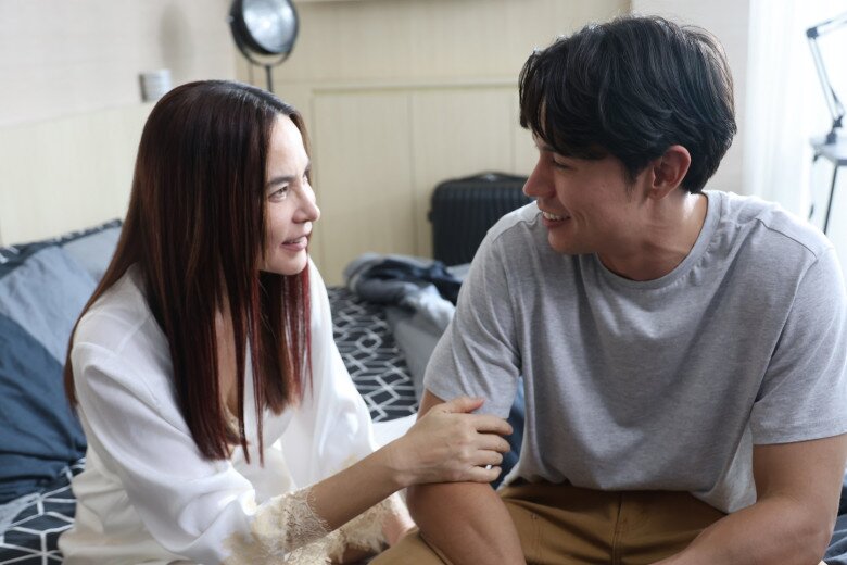 Anh ngỏ lời cầu hôn và tôi đã gật đầu đồng ý. (Ảnh minh họa)