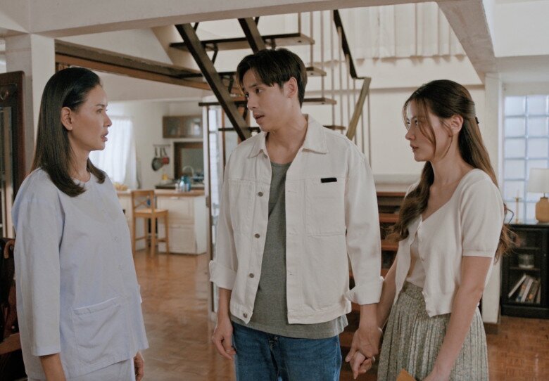 Tôi luôn cảm thấy mình như người ngoài khi sống cùng nhà con trai. (Ảnh minh họa)