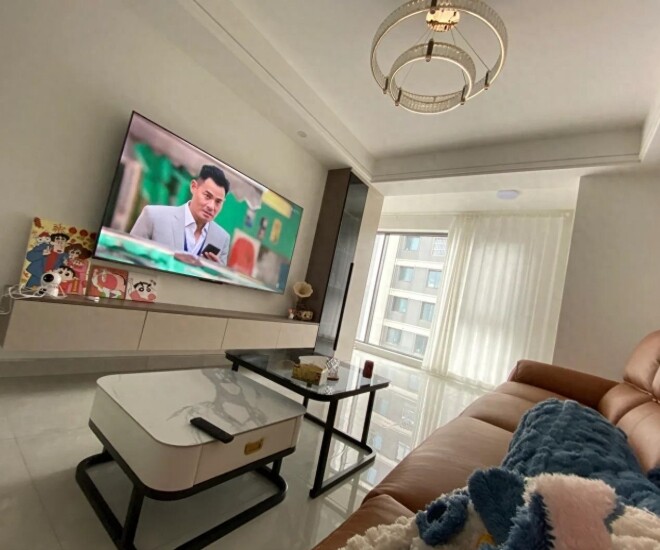 Bàn trà dần “thất sủng” trong nhà ở hiện đại, giải pháp thay thế này vừa khiến nhà rộng hơn vừa nâng tầm thẩm mỹ - 1