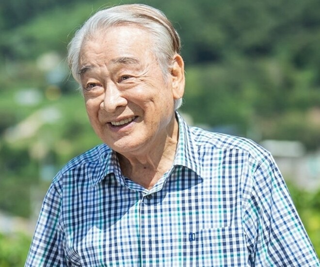 Tȏi rất vui khi ᵭược con trai và con dȃu ᵭón lên ở cùng. (Ảnh minh họa)